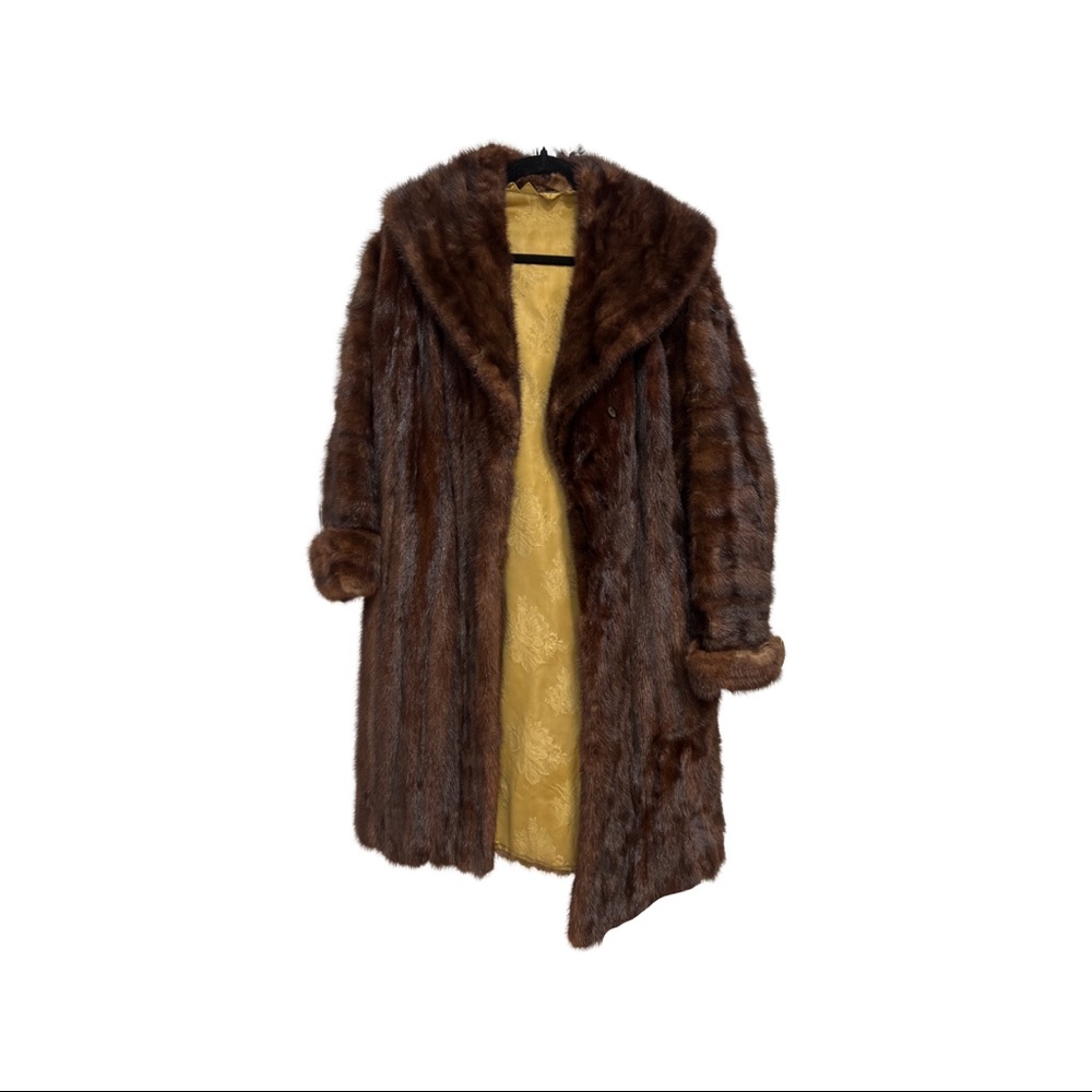 Real Mink Fur coat. Vintage. Brown